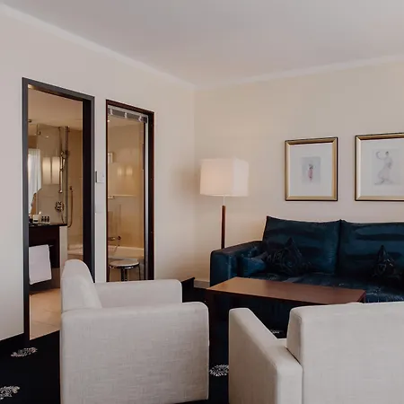 Hotel Vier Jahreszeiten 4*