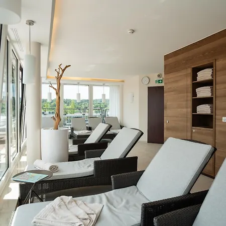 Hotel Vier Jahreszeiten 4*