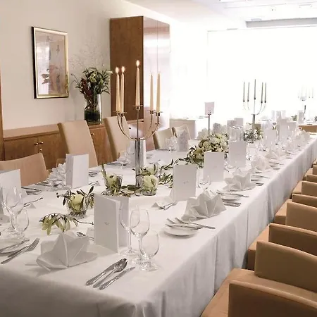 Szálloda Vier Jahreszeiten 4*