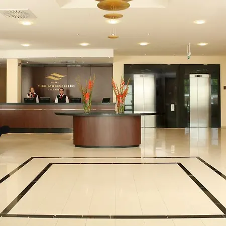 فندق Vier Jahreszeiten 4*