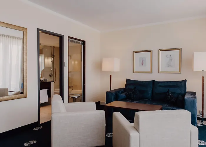 Hotel Vier Jahreszeiten 4*