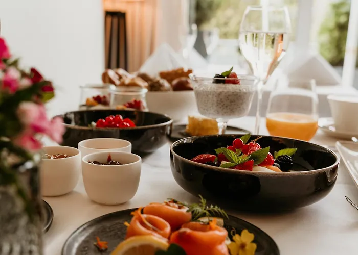 Hotel Vier Jahreszeiten Starnberg